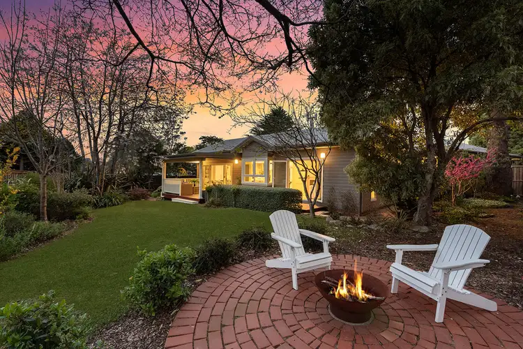 6 Sweeney Place, Bowral NSW 2576