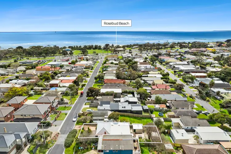 41 Fifth Avenue, Rosebud VIC 3939