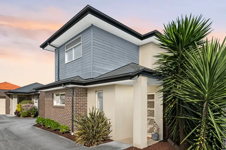 2/35 Hart Street, Airport West VIC 3042