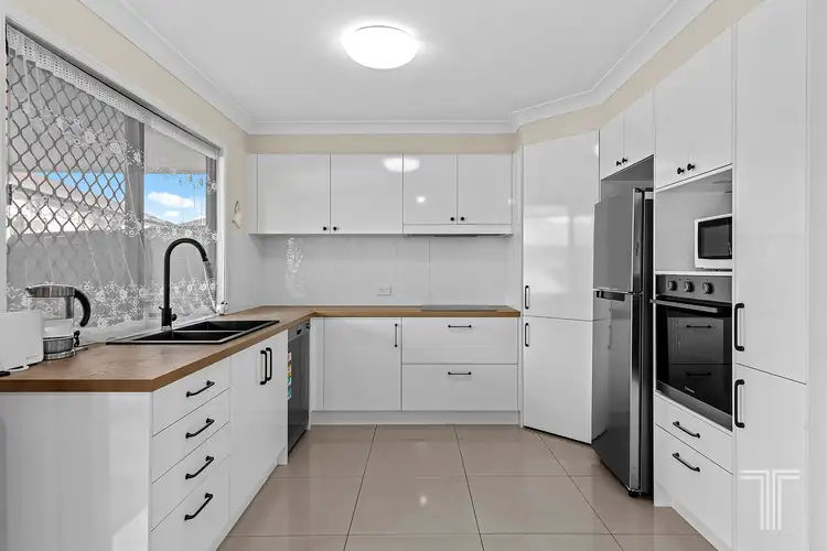 Fifth view of Homely townhouse listing, 29/12 Greendale Way, Carindale QLD 4152