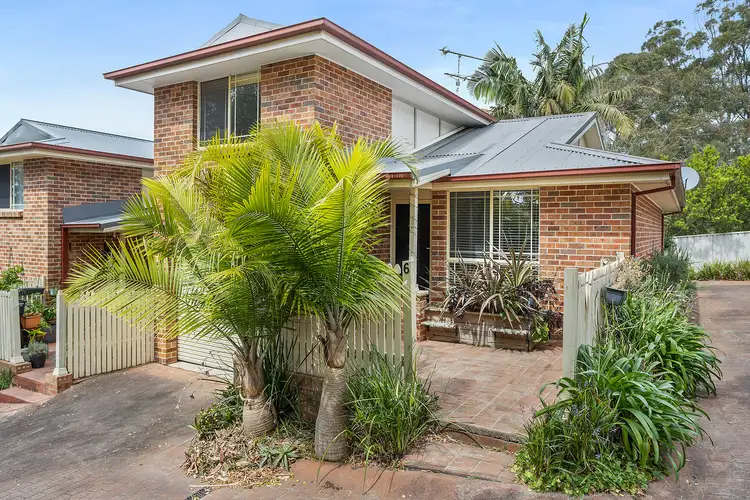 Main view of Homely townhouse listing, 6/2 Gwyther Avenue, Bulli NSW 2516