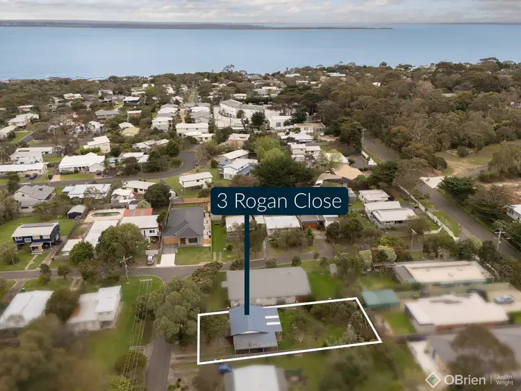 3 Rogan Close, Cowes VIC 3922