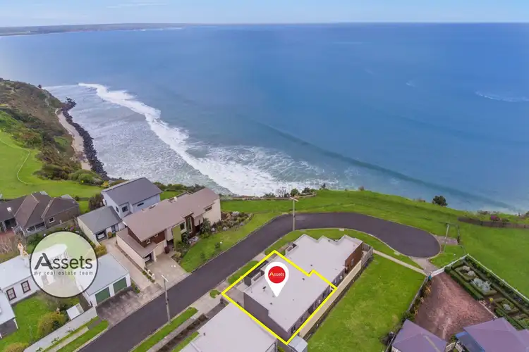 Main view of Homely house listing, 2/3 Lighthouse Avenue, Portland VIC 3305