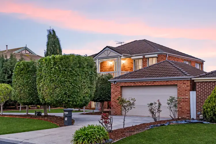 41 Golden Way, Hillside VIC 3037