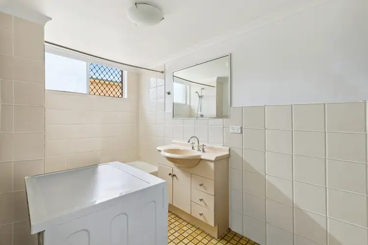 Sixth view of Homely apartment listing, 5/6-8 Haig Street, Coolangatta QLD 4225
