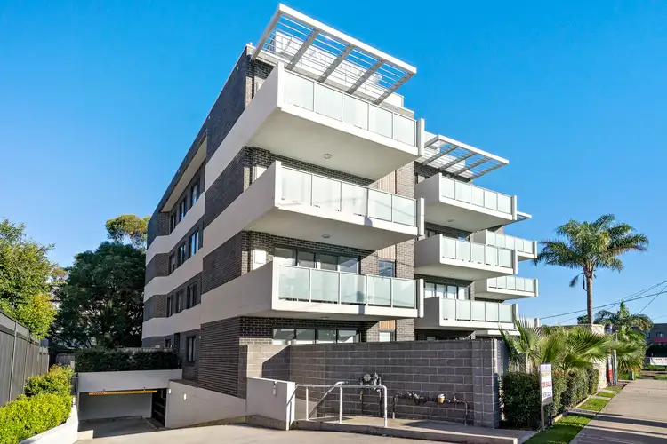 9/104-106 Bridge Road, Westmead NSW 2145