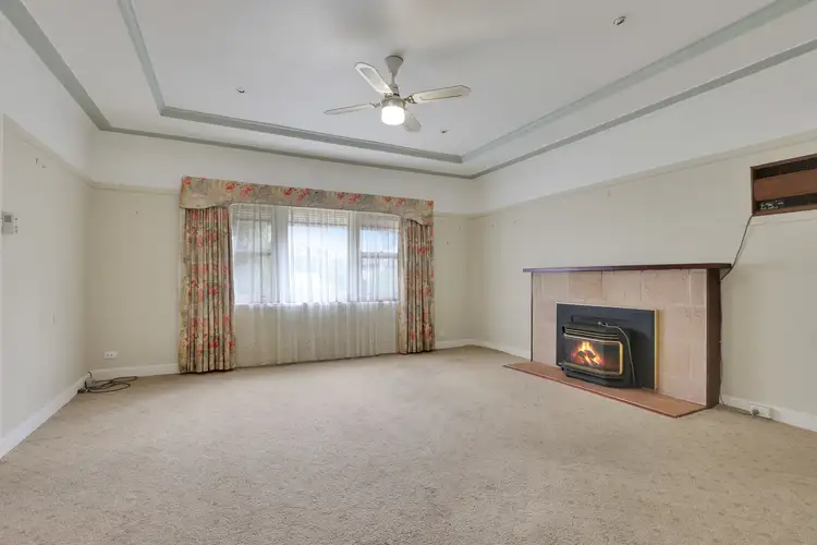 Third view of Homely house listing, 105 Francis Street, Bairnsdale VIC 3875