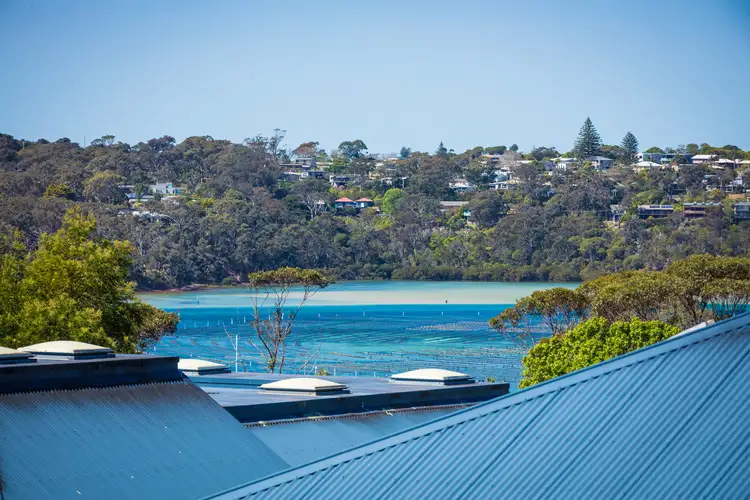 10/2 View Street, Merimbula NSW 2548