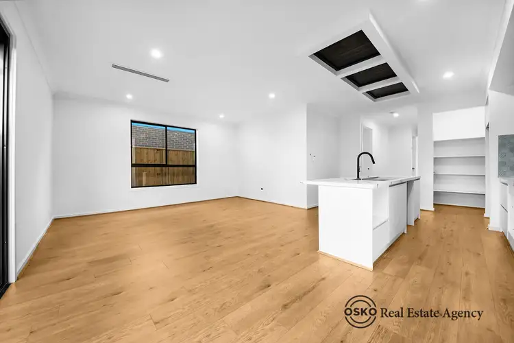 Sixth view of Homely house listing, 72 Surround Circuit, Bonnie Brook VIC 3335