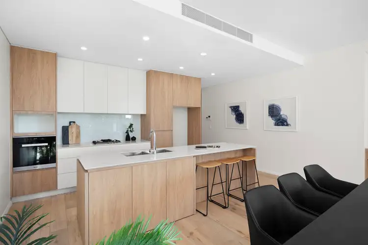 Third view of Homely apartment listing, 2/33-39 Hamilton Street, Rose Bay NSW 2029