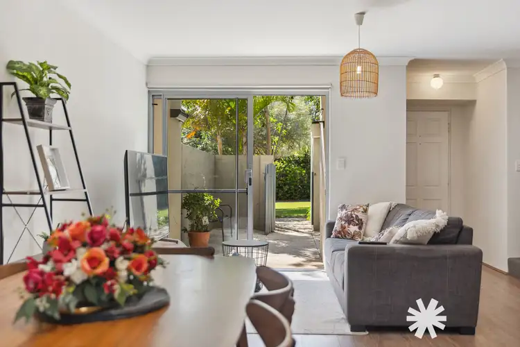 15/4 Waterway Court, Churchlands WA 6018