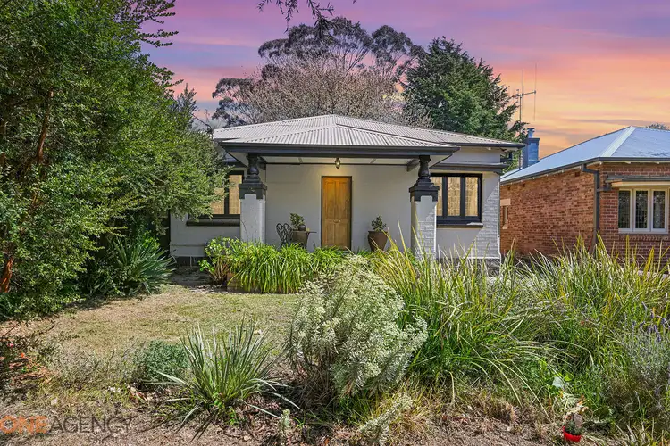 61 Clinton Street, Orange NSW 2800