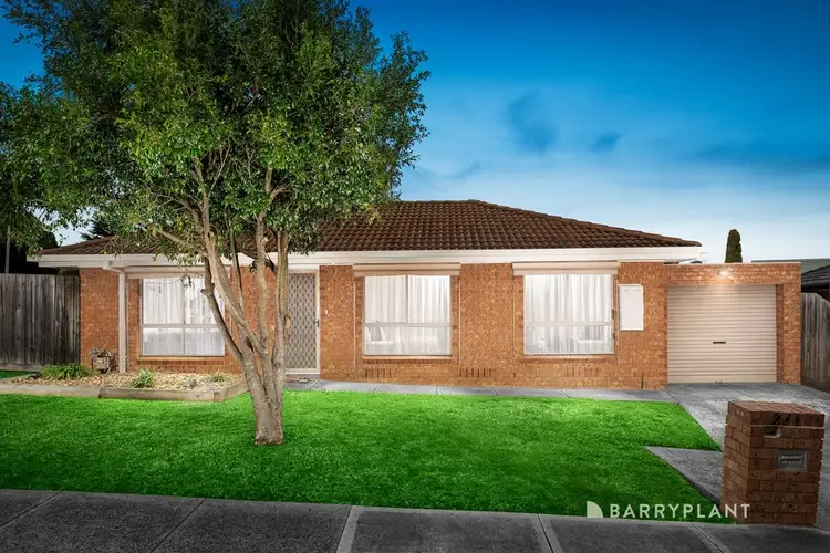 2/1 Fowler Court, Mill Park VIC 3082