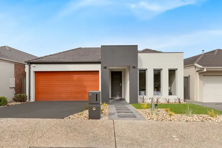17 Bursaria Drive, Caroline Springs VIC 3023