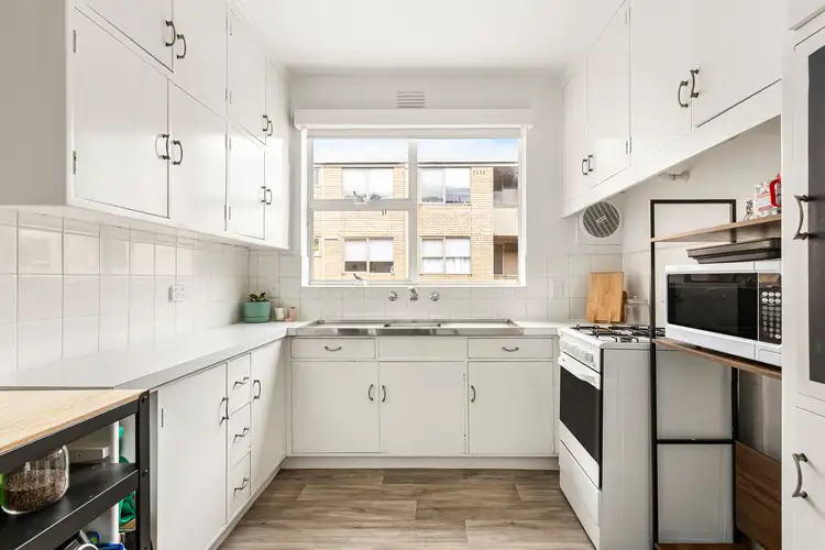 Fifth view of Homely apartment listing, 4/41 Sutherland Road, Armadale VIC 3143