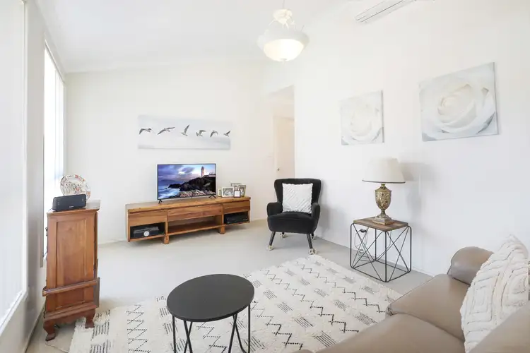 Fourth view of Homely villa listing, 1/26 Greenacre Road, Wollongong NSW 2500
