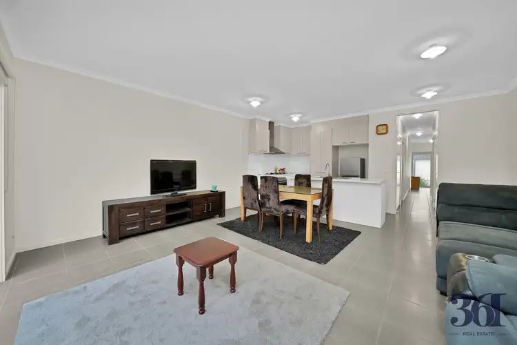 Sixth view of Homely townhouse listing, 29/5 Thomas Carr Drive, Tarneit VIC 3029