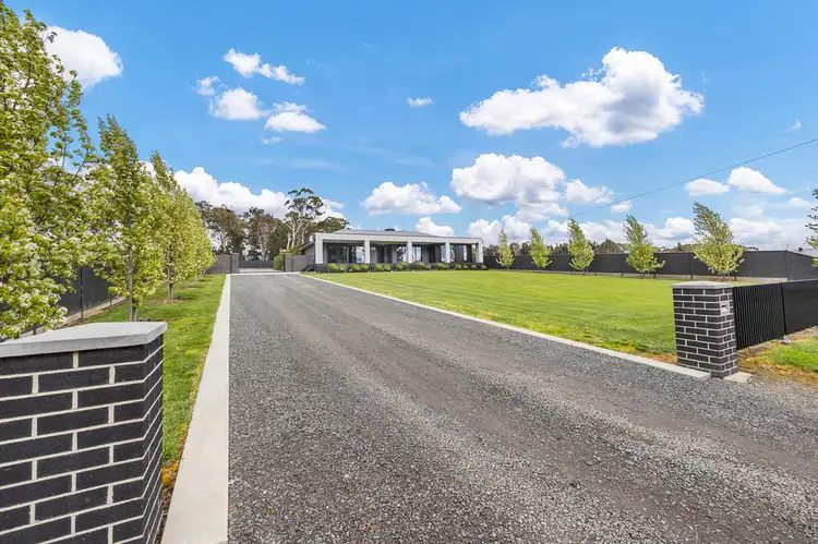 130 Gracefield Road, Brown Hill VIC 3350