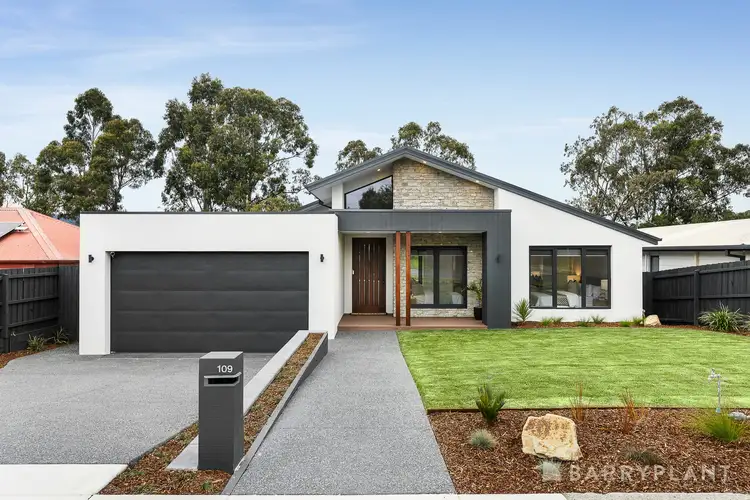 109 Landscape Drive, Mooroolbark VIC 3138