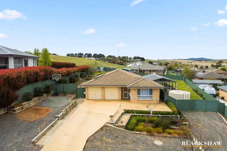 6 Mcfadzen Place, Bungendore NSW 2621