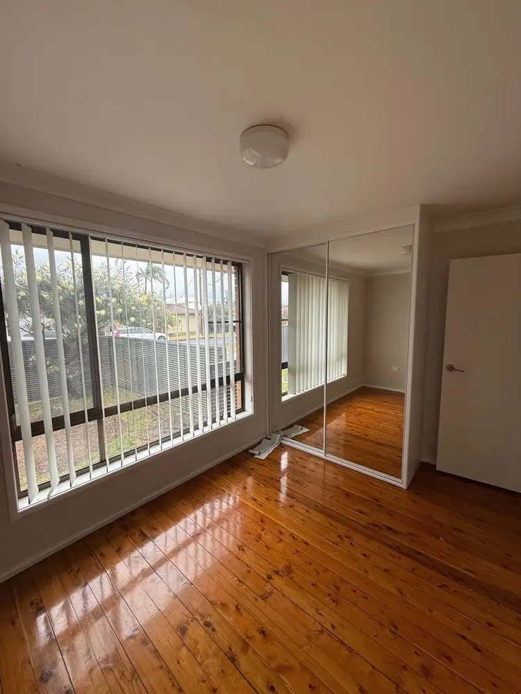 Fifth view of Homely unit listing, 1/71 Ocean Street, Windang NSW 2528