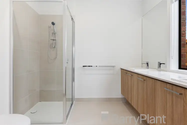 Second view of Homely house listing, 31 Wondrous Boulevard, Tarneit VIC 3029