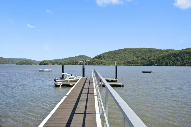 32 Kalinda Road, Bar Point NSW 2083
