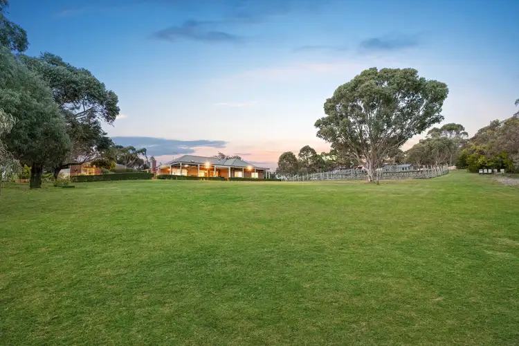 55 The Parkway, Sunbury VIC 3429