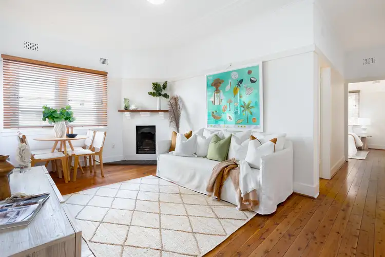 Main view of Homely apartment listing, 2/33 Oakley Road, North Bondi NSW 2026