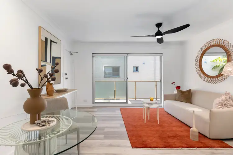 Second view of Homely unit listing, 3/116 Pacific Parade, Dee Why NSW 2099