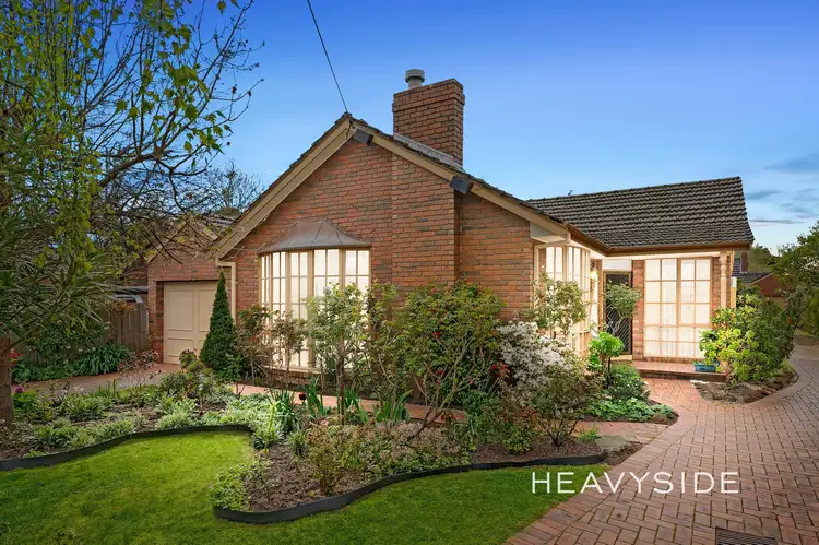 Main view of Homely unit listing, 1/10 Mummery Street, Mount Waverley VIC 3149