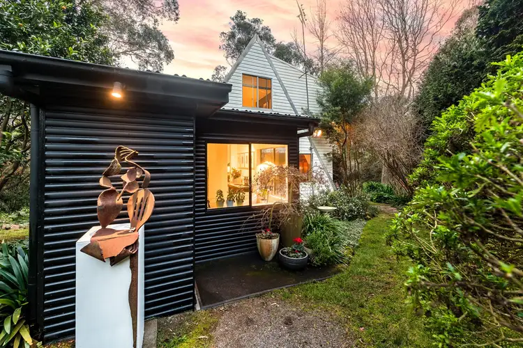 19 Tulloona Avenue, Bowral NSW 2576