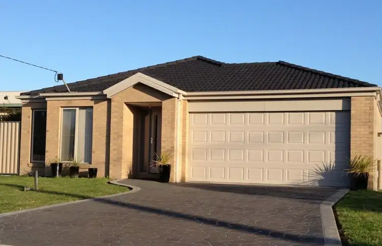 5 Rhodes Court, Glengarry VIC 3854