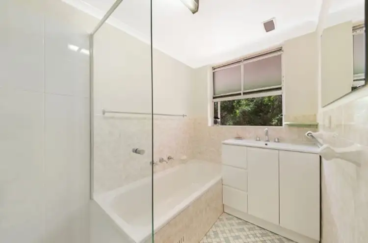 Fifth view of Homely unit listing, 3/23 Edgeworth David Avenue, Hornsby NSW 2077