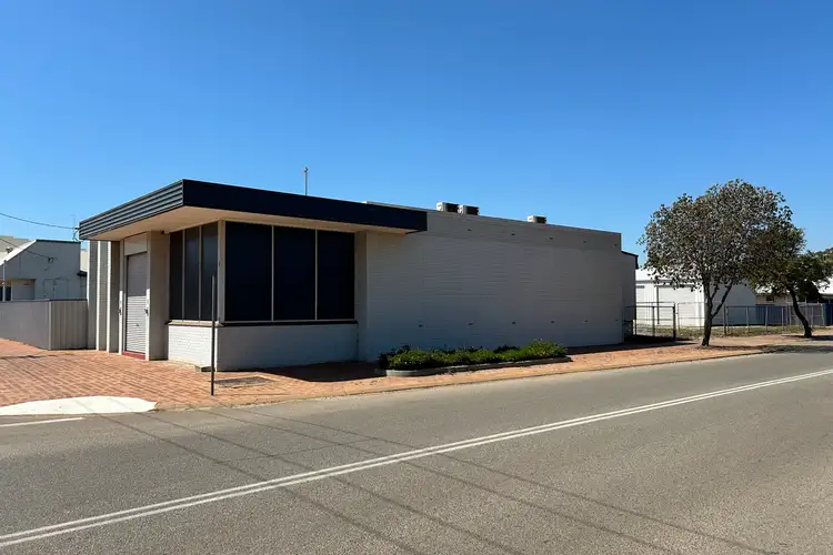 19 Dandaragan Street, Moora WA 6510