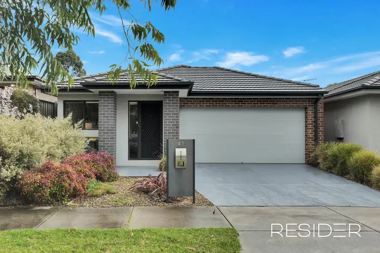 41 Gyrfalcon Way, Doreen VIC 3754