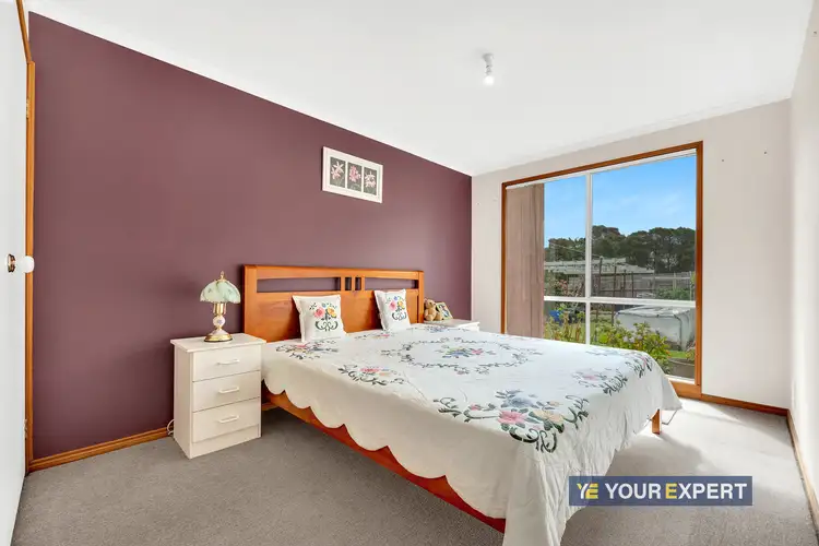 Sixth view of Homely house listing, 9 Forsyth Court, Cranbourne North VIC 3977