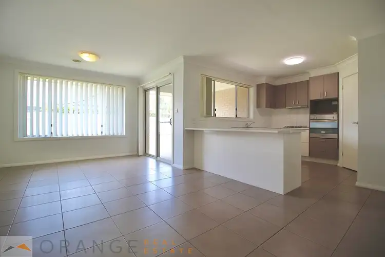 Fifth view of Homely house listing, 4 Molloy Drive, Orange NSW 2800