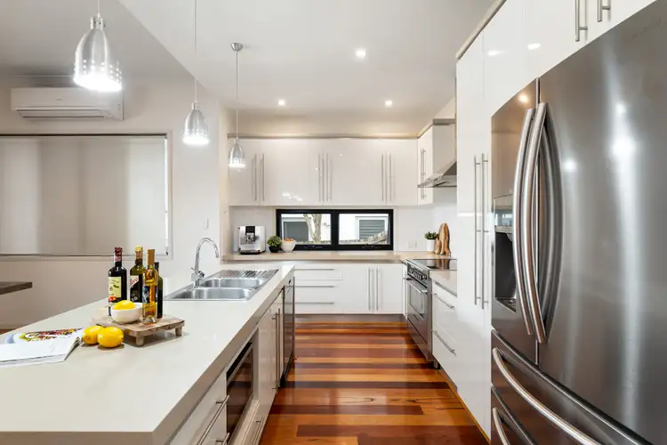 Fifth view of Homely house listing, 39 Goodenia Crescent, Seventeen Mile Rocks QLD 4073