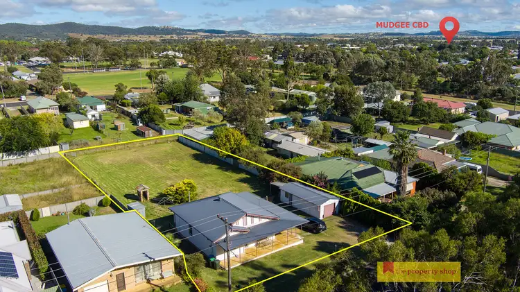 12 Robertson Street, Mudgee NSW 2850