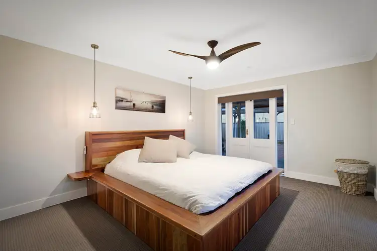 Fifth view of Homely house listing, 6 Villa Close, Budgewoi NSW 2262