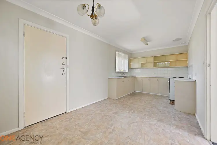 Third view of Homely house listing, 5 Redluom Place, Orange NSW 2800