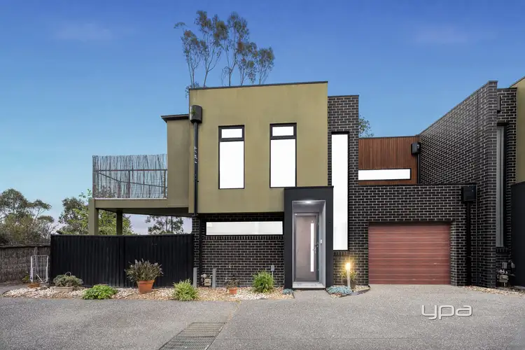 Main view of Homely townhouse listing, 6/5-6 Chelsworth Place, Caroline Springs VIC 3023