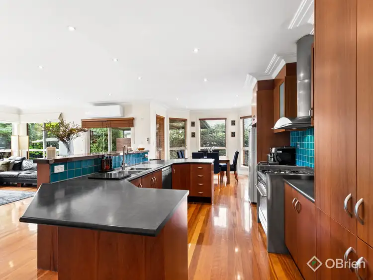 Fifth view of Homely house listing, 19 Botanic Drive, Hillside VIC 3037
