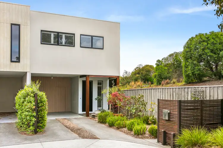 Main view of Homely house listing, 2 Mainridge Vista, Keilor East VIC 3033