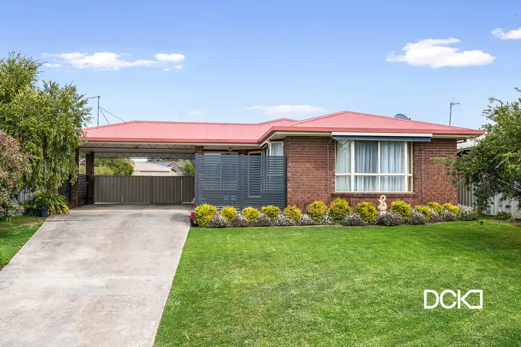 16 Odea Crescent, Kangaroo Flat VIC 3555