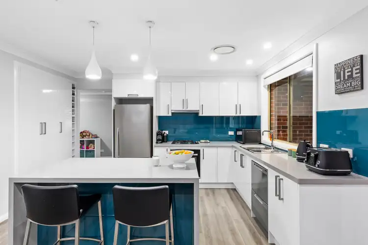 Fourth view of Homely house listing, 27 Mansion Court, Quakers Hill NSW 2763