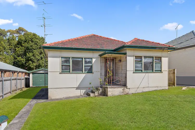 19 Annie Street, Corrimal NSW 2518