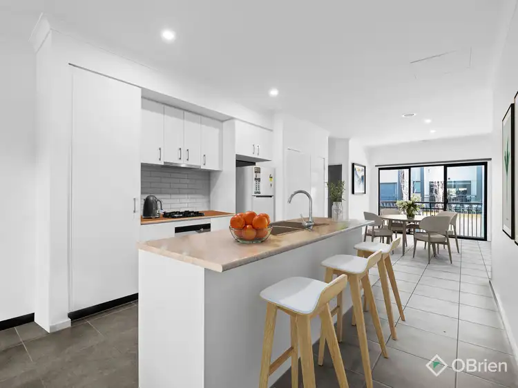Fourth view of Homely townhouse listing, 6 Ripplebrook Walk, Pakenham VIC 3810