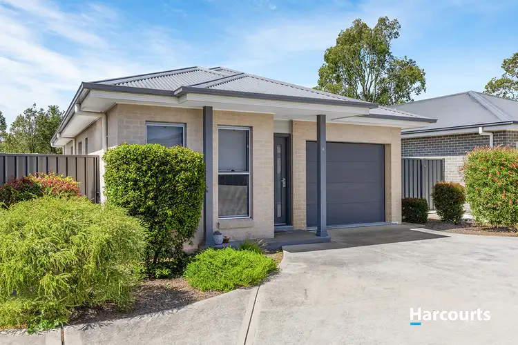 Second view of Homely unit listing, 4/40 Diamond Circuit, Rutherford NSW 2320